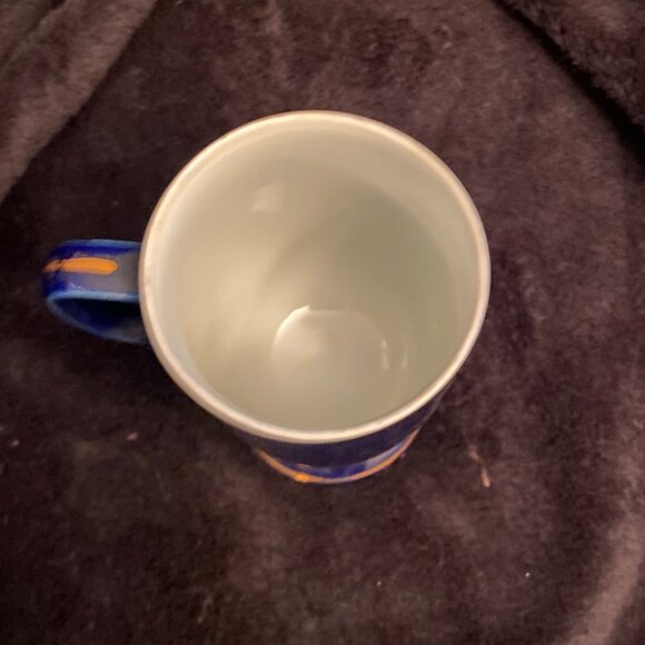 Vintage Cobalt Blue Japanese floral and wagon print tea/coffee cup - Picture 4 of 4